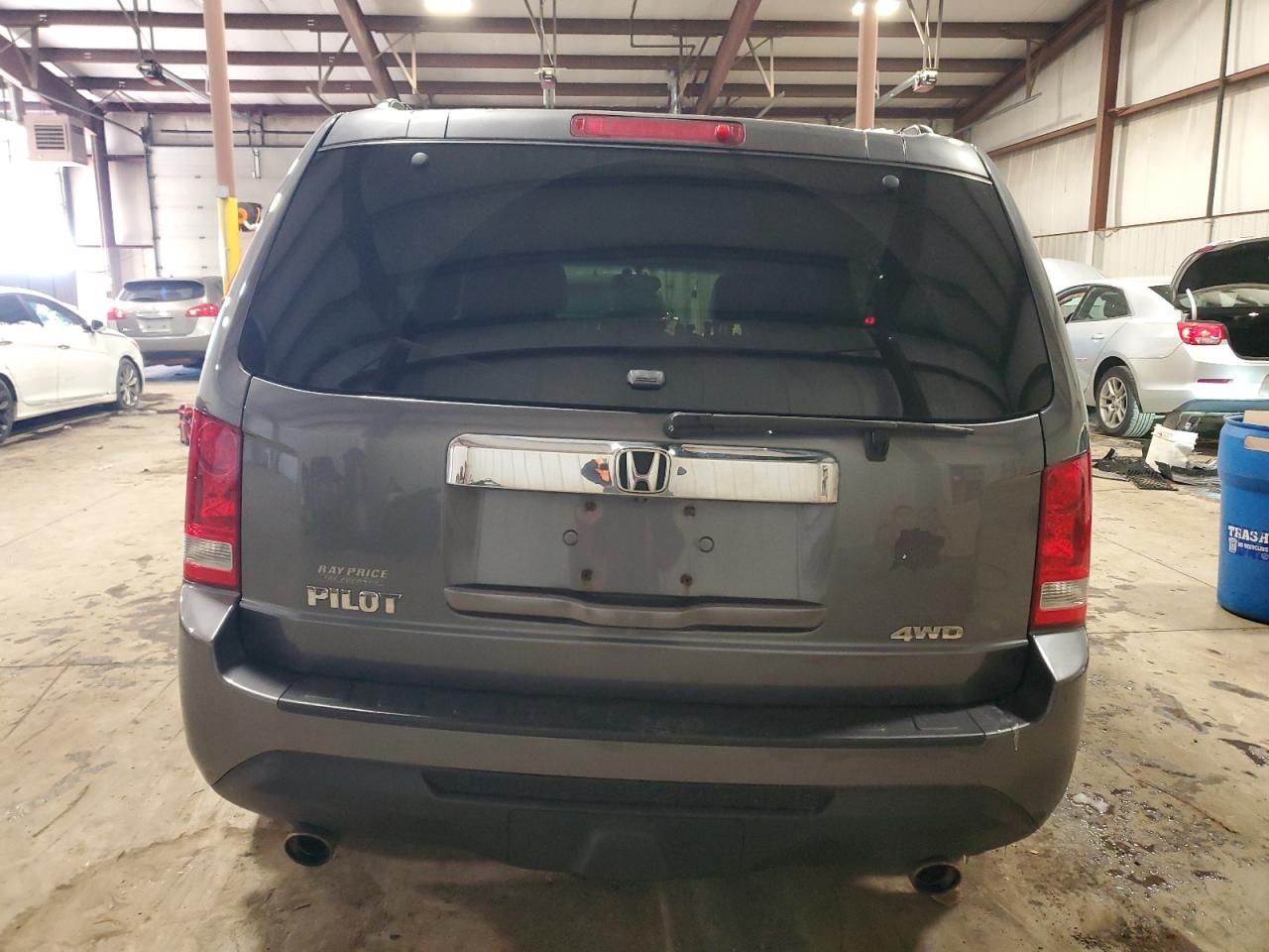 VIN 5FNYF4H43FB005493 2015 HONDA PILOT no.6