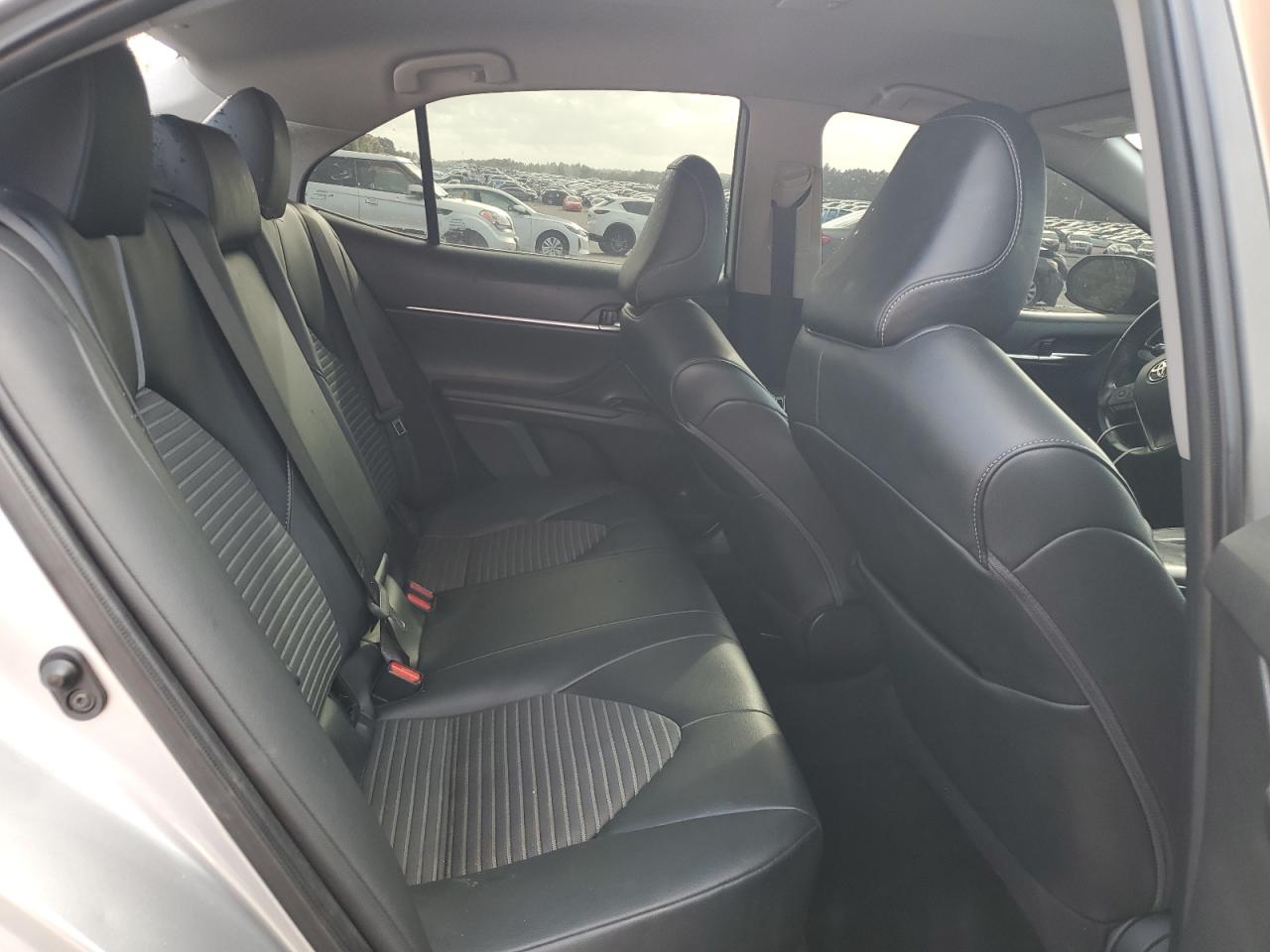 2021 Toyota Camry - Image 10