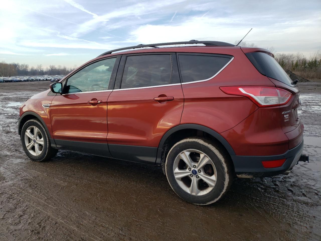 VIN 1FMCU0G9XEUB13634 2014 FORD ESCAPE no.2