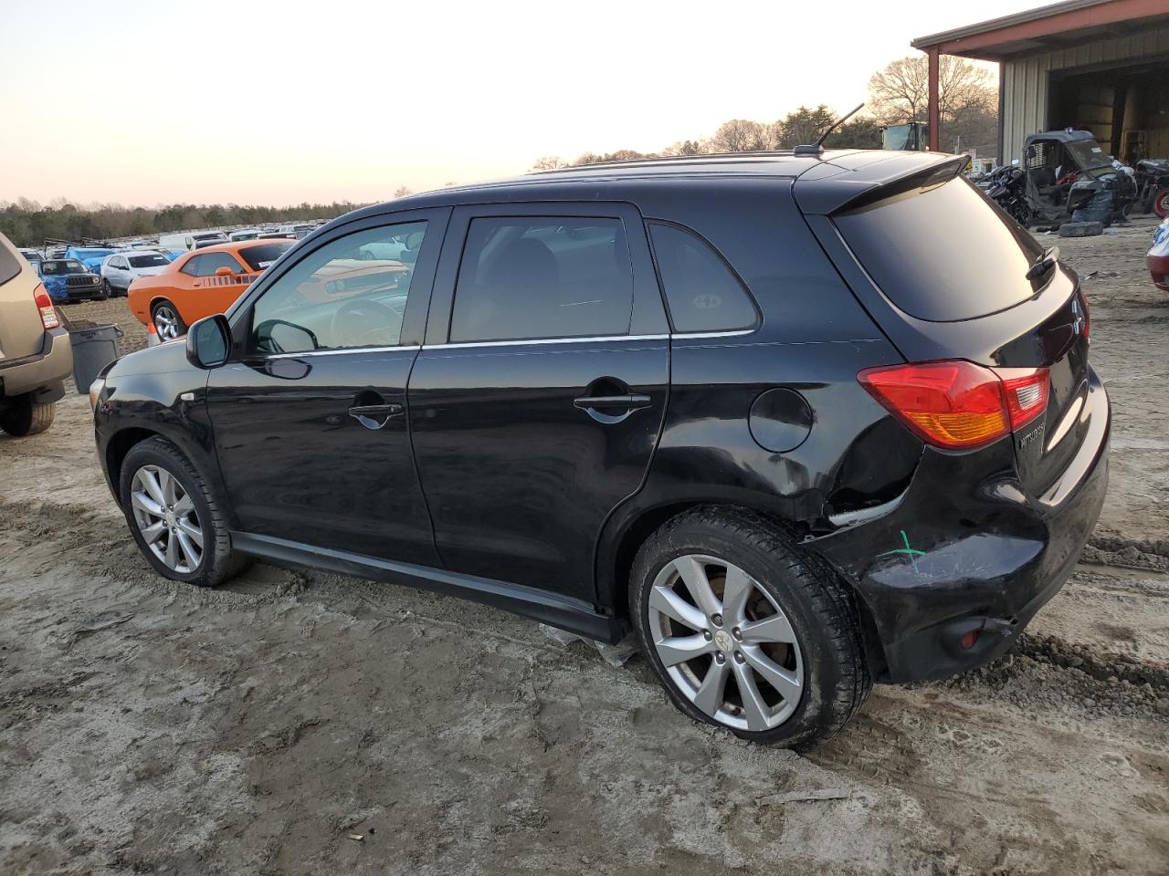 VIN 4A4AR4AU7FE003548 2015 MITSUBISHI OUTLANDER no.2