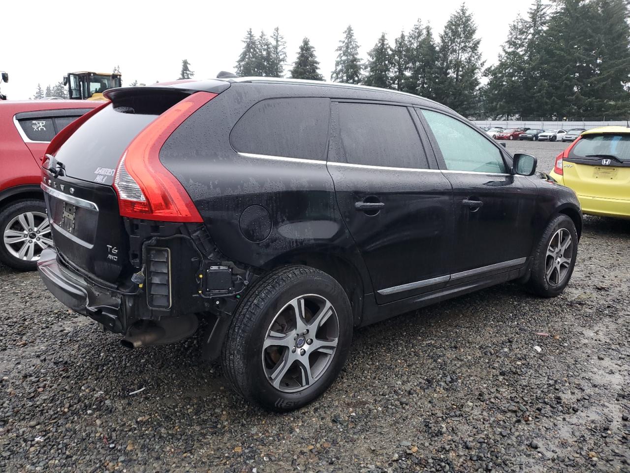 VIN YV4902RK5F2721495 2015 VOLVO XC60 no.3