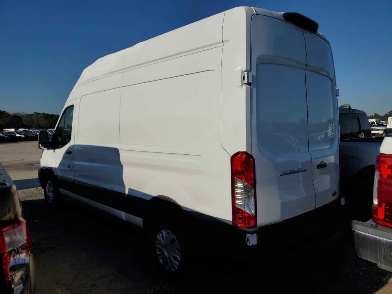 VIN 1FTBW1XK0NKA54236 2022 FORD TRANSIT no.2