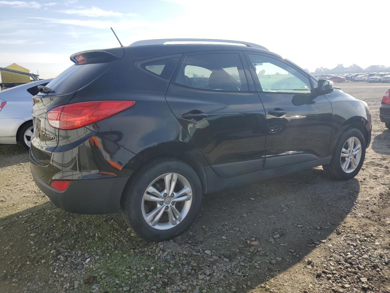 2013 Hyundai Tucson - Image 3