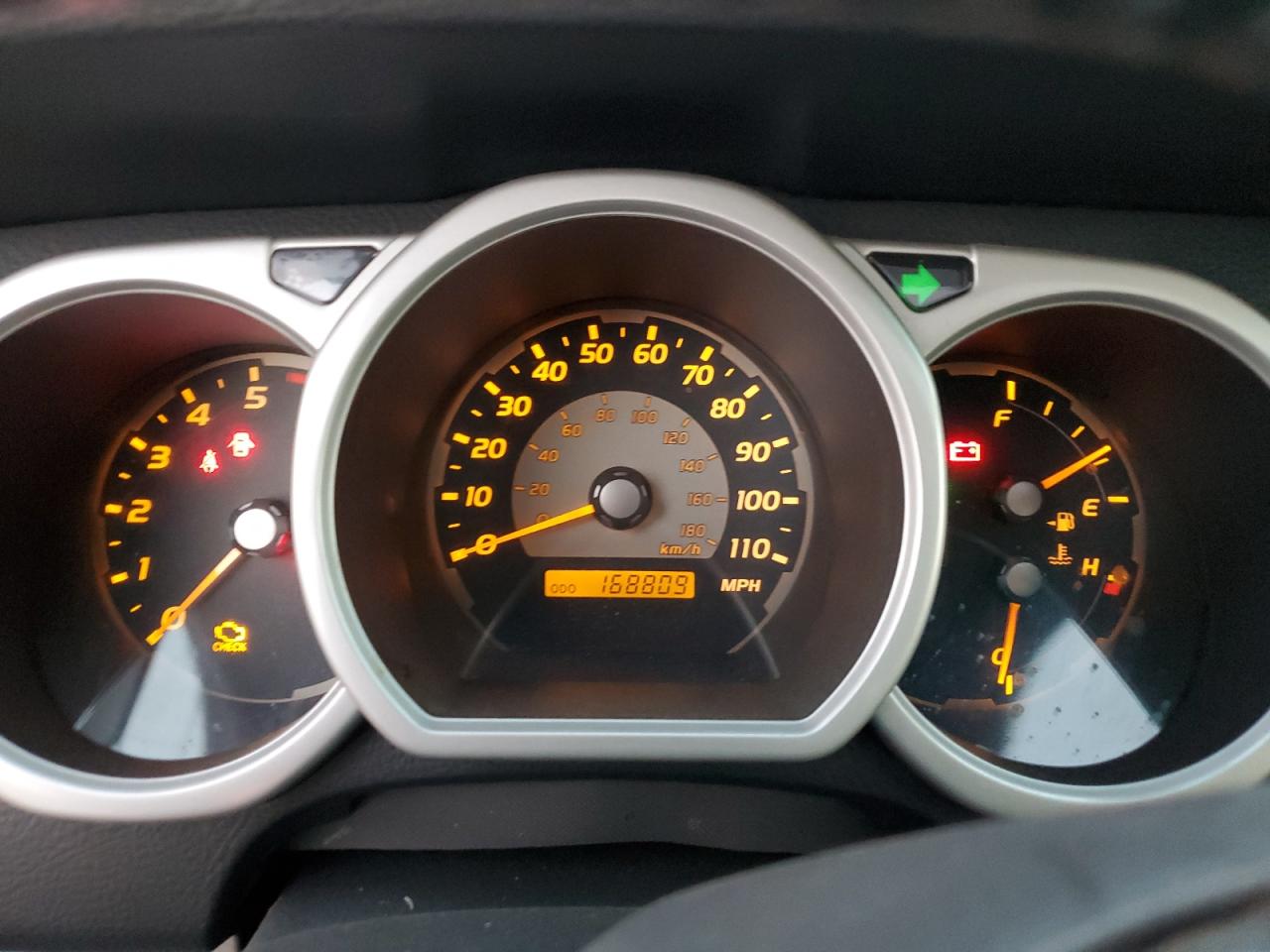 2004 Toyota 4Runner - Image 9