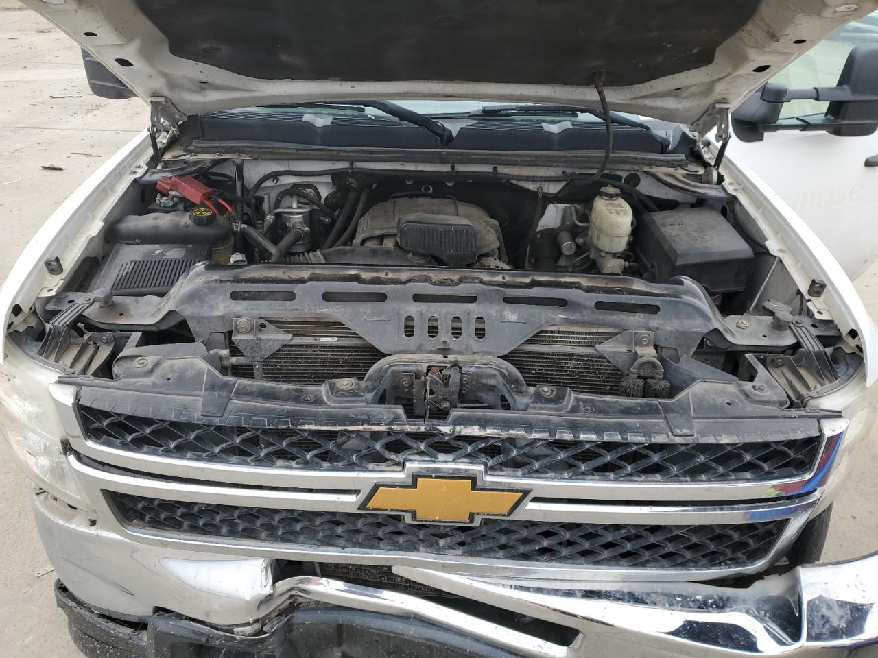 2013 Chevrolet Silverado - Image 11