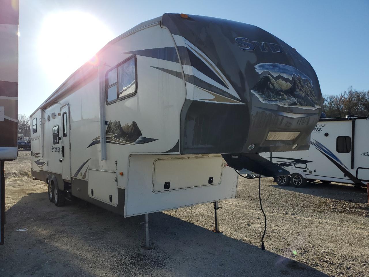 2012 Camper Keystone na sprzedaż w Greenwell Springs, LA - Minor Dent/Scratches