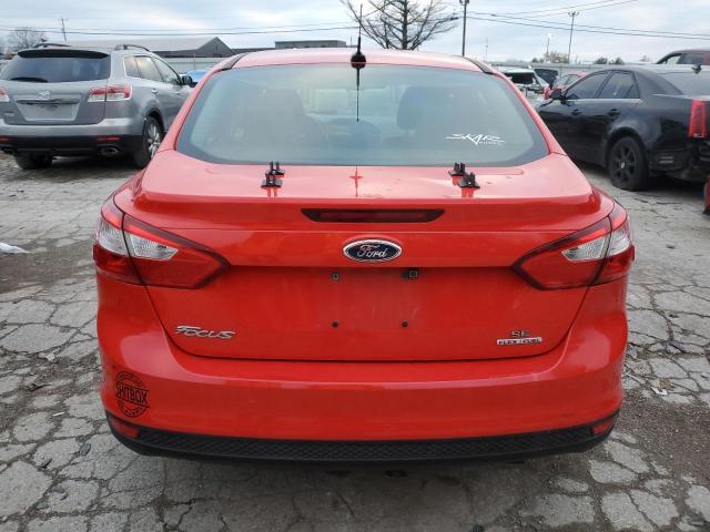 Седаны FORD FOCUS 2012 Красный