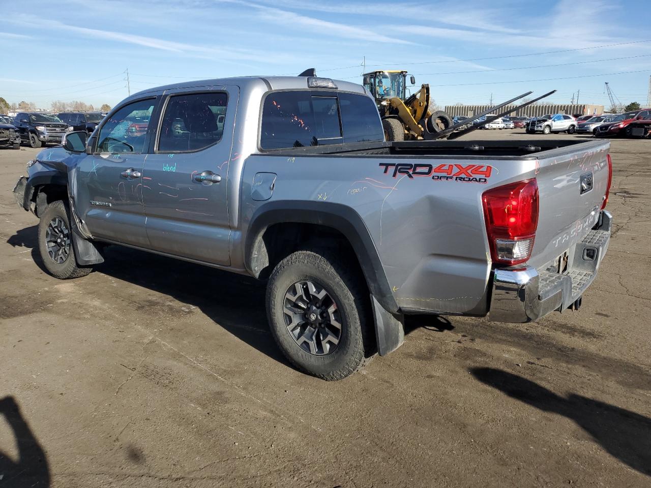 VIN 5TFCZ5AN8KX171423 2019 TOYOTA TACOMA no.2