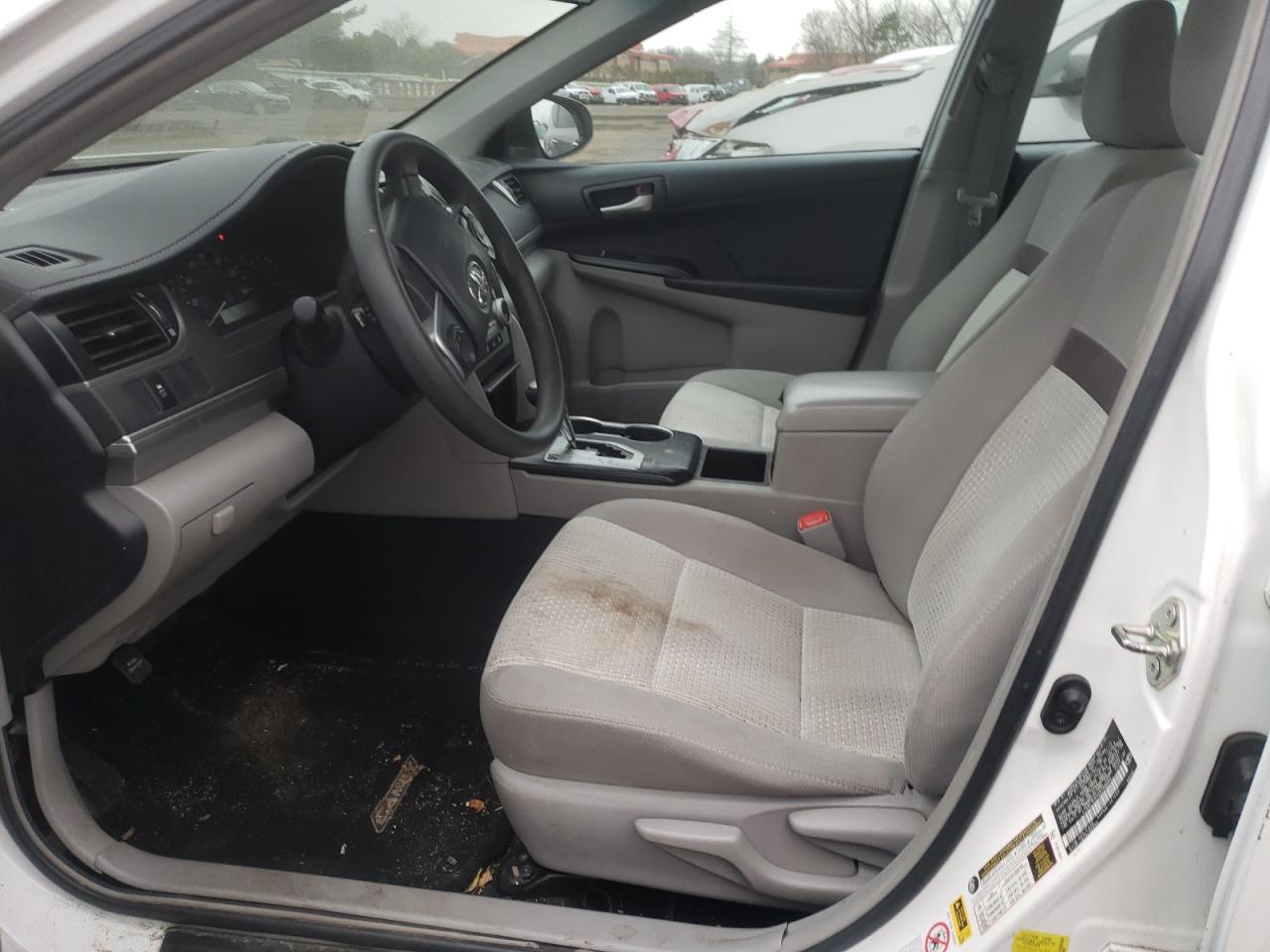 2014 Toyota Camry - Image 7