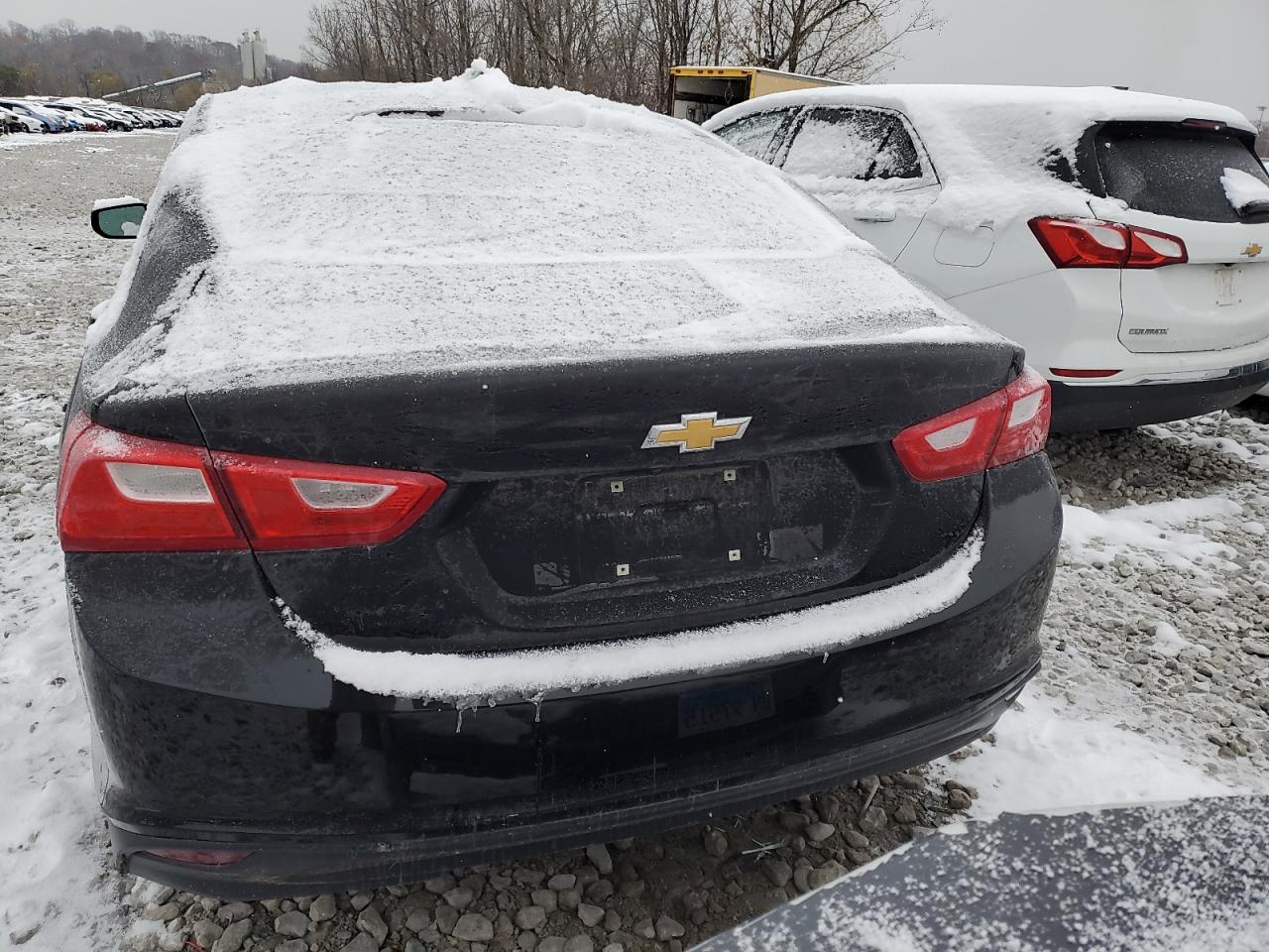 2018 Chevrolet Malibu - Image 6