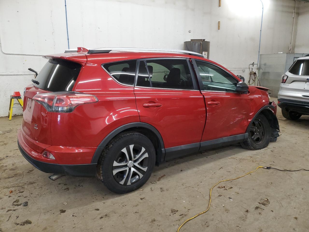 VIN 2T3BFREV6GW537980 2016 TOYOTA RAV4 no.3