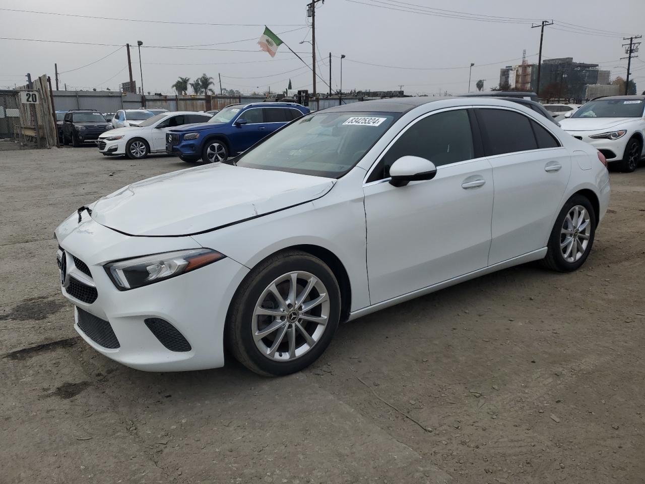 2021 Mercedes-Benz A-klasse - Image 1