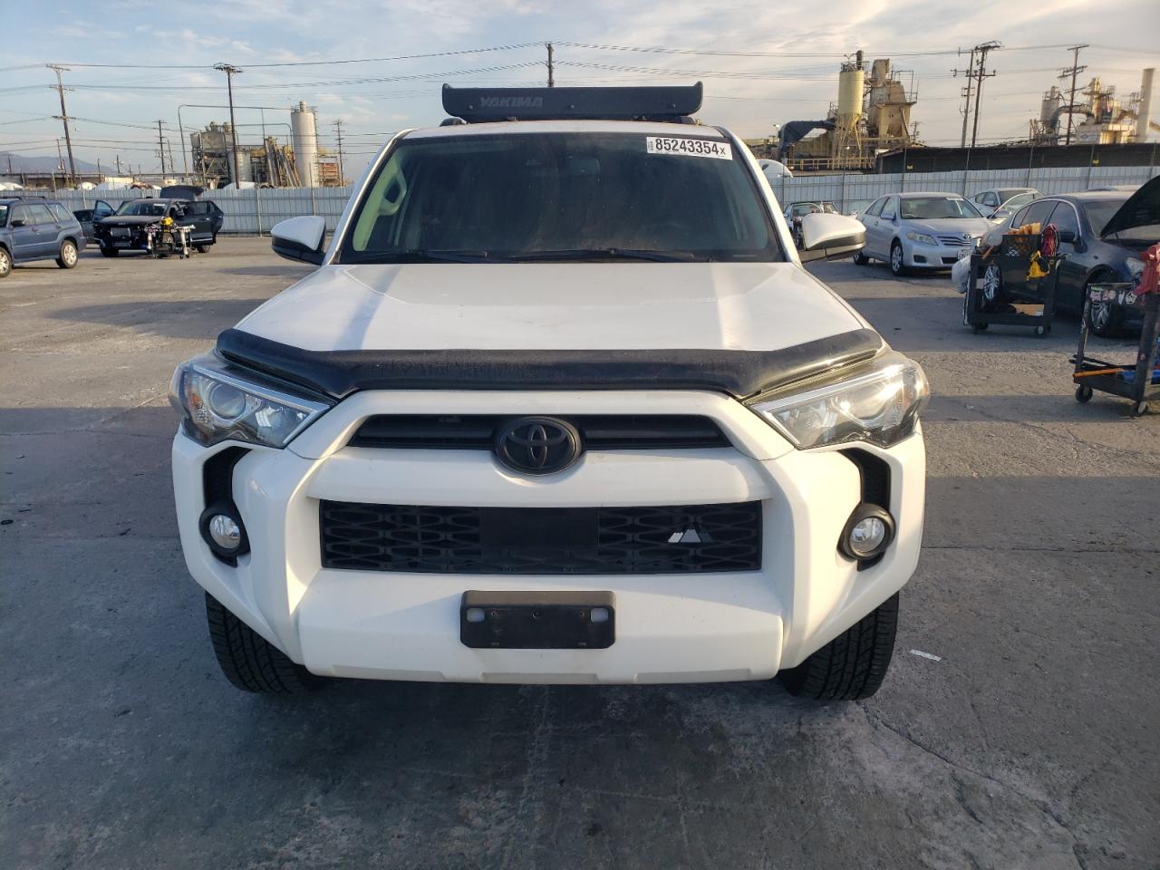 2020 Toyota 4Runner - Image 5