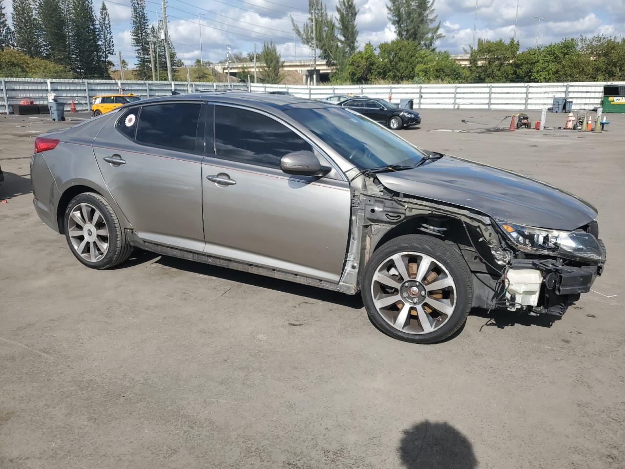 VIN 5XXGR4A68DG142678 2013 KIA OPTIMA no.4