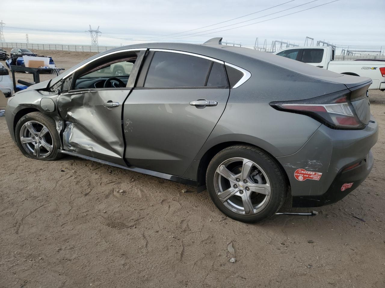 2017 Chevrolet Volt - Image 2