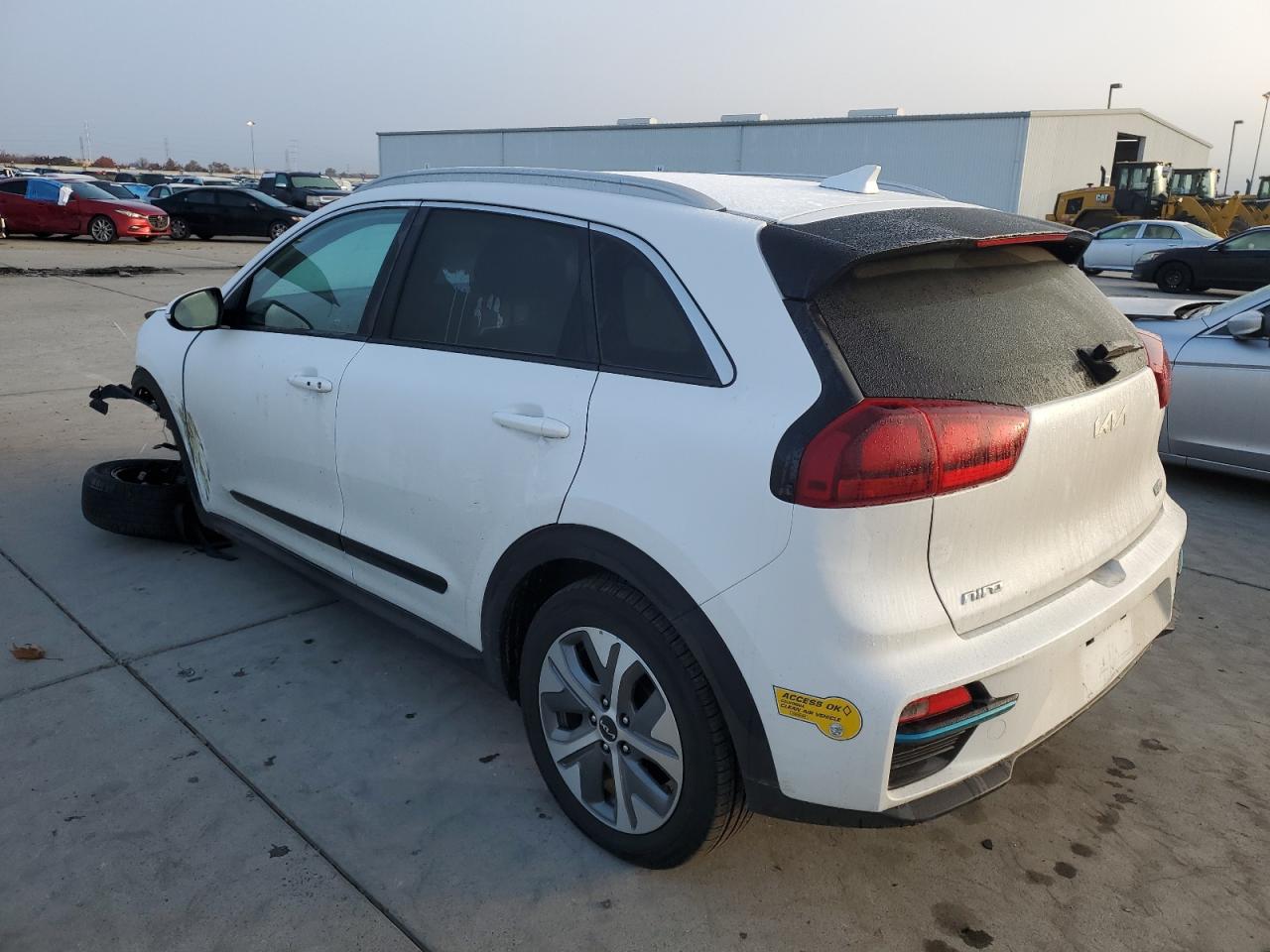 VIN KNDCC3LG9N5138855 2022 KIA NIRO S no.2