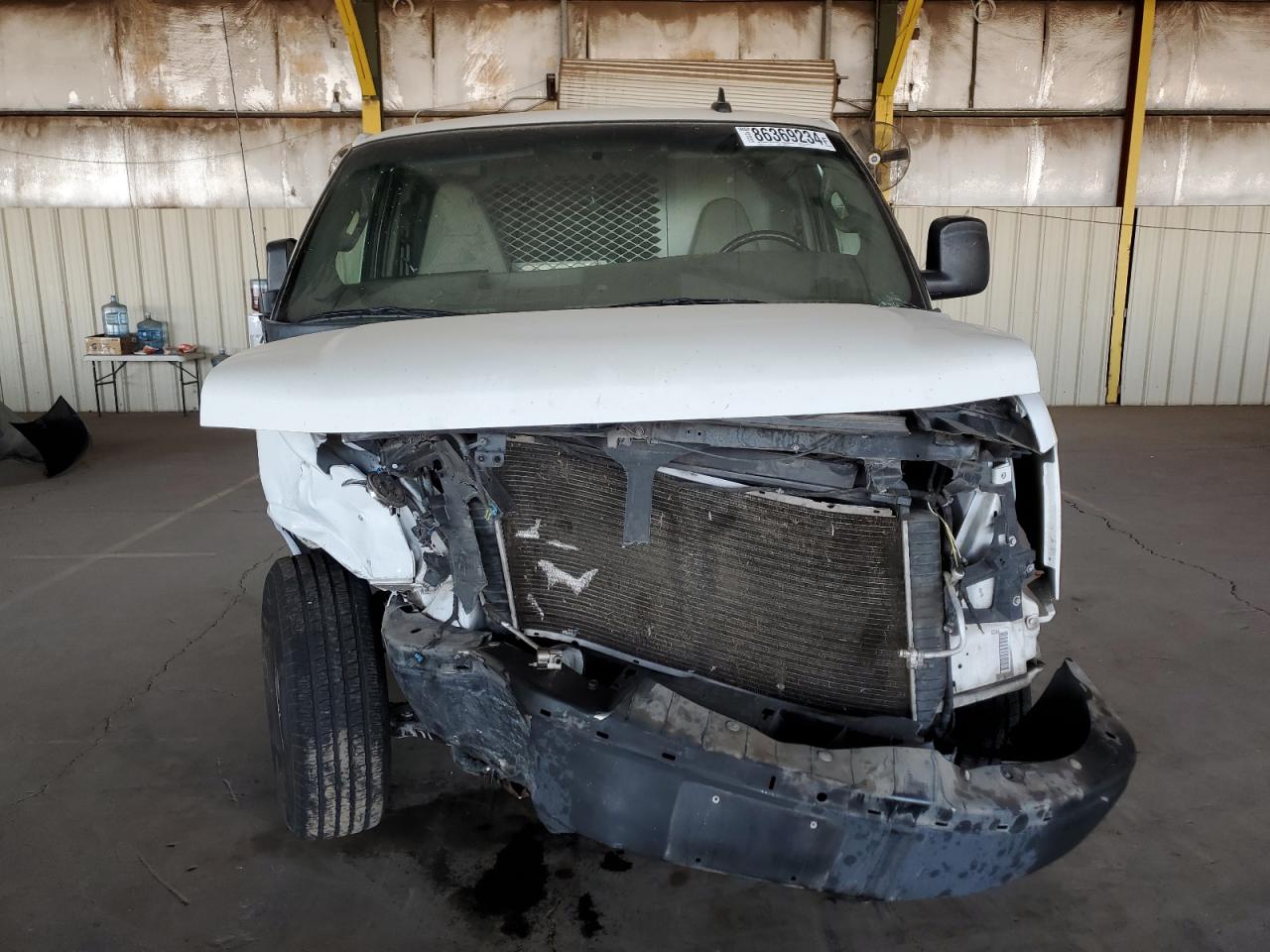 2018 Chevrolet Express - Image 5