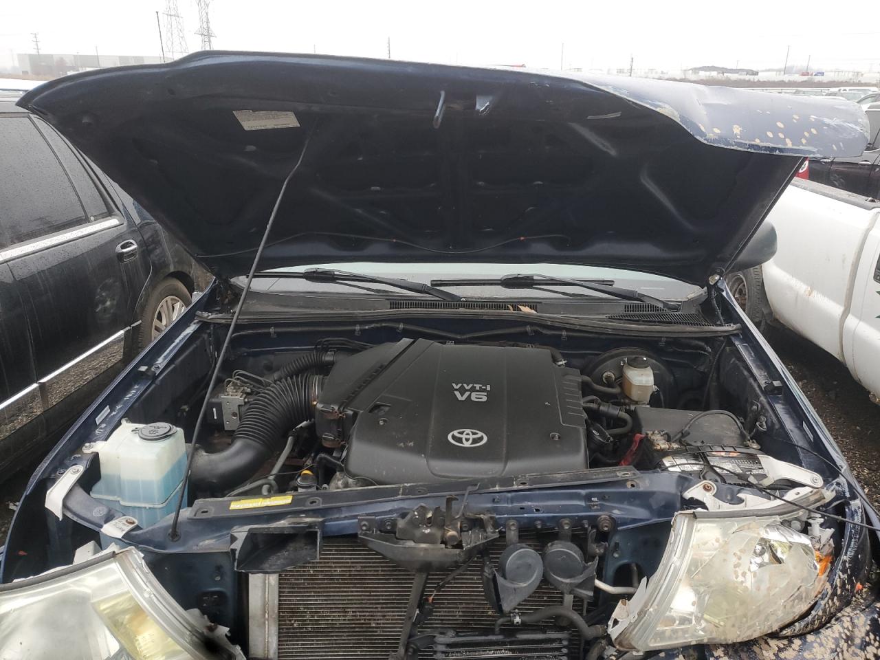 2006 Toyota Tacoma - Image 11