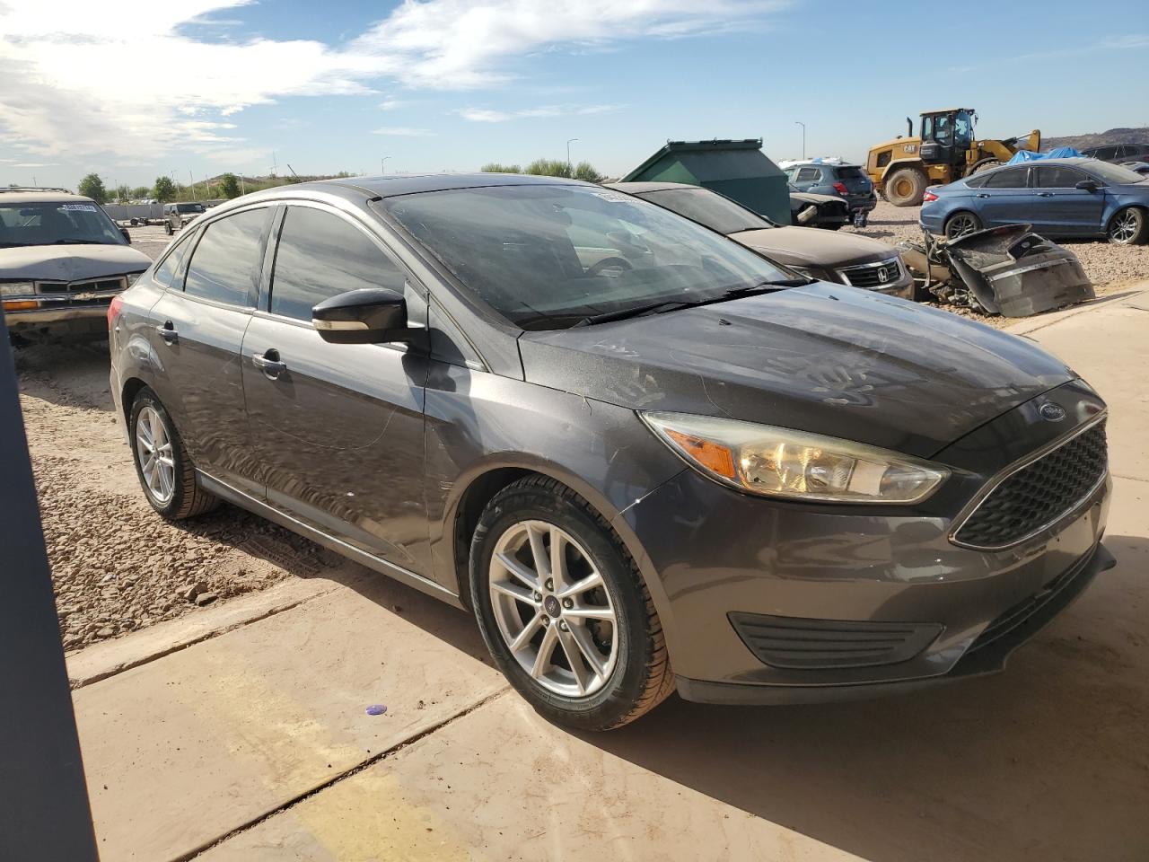 VIN 1FADP3F22GL214073 2016 FORD FOCUS no.4