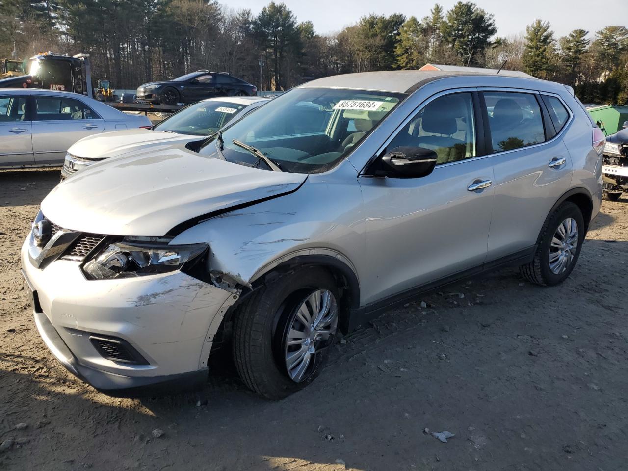 VIN KNMAT2MV4FP516620 2015 NISSAN ROGUE no.1