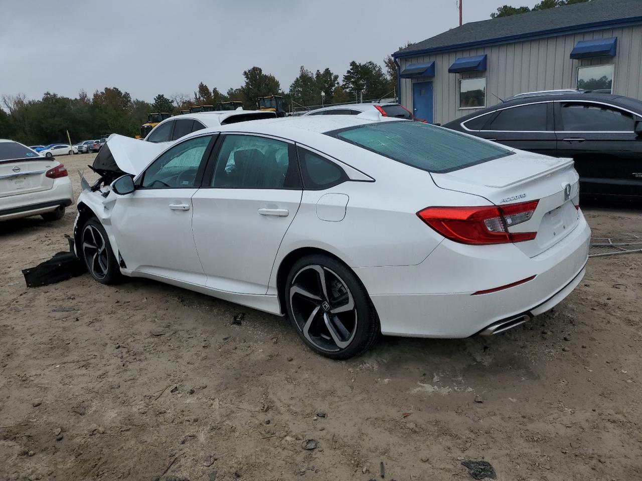 VIN 1HGCV1F37KA173390 2019 HONDA ACCORD no.2