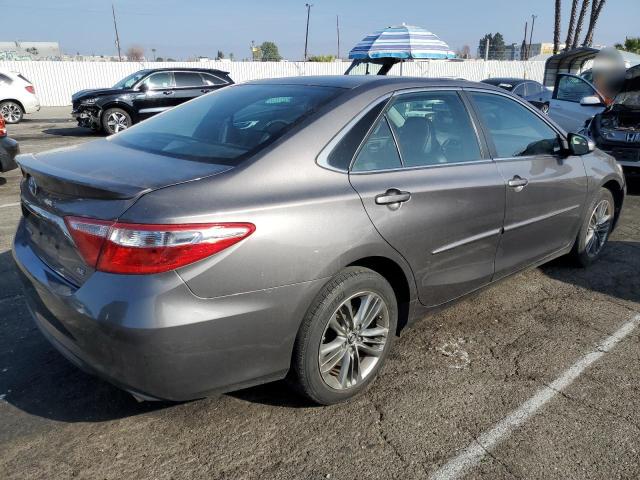  TOYOTA CAMRY 2017 Szary