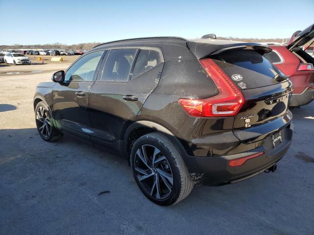  VOLVO XC40 2021 Черный