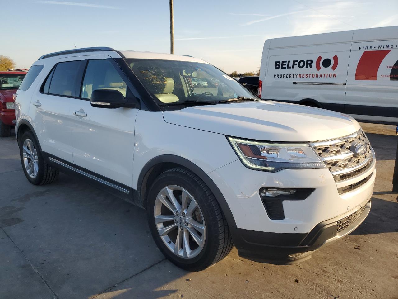 2018 Ford Explorer - Image 4