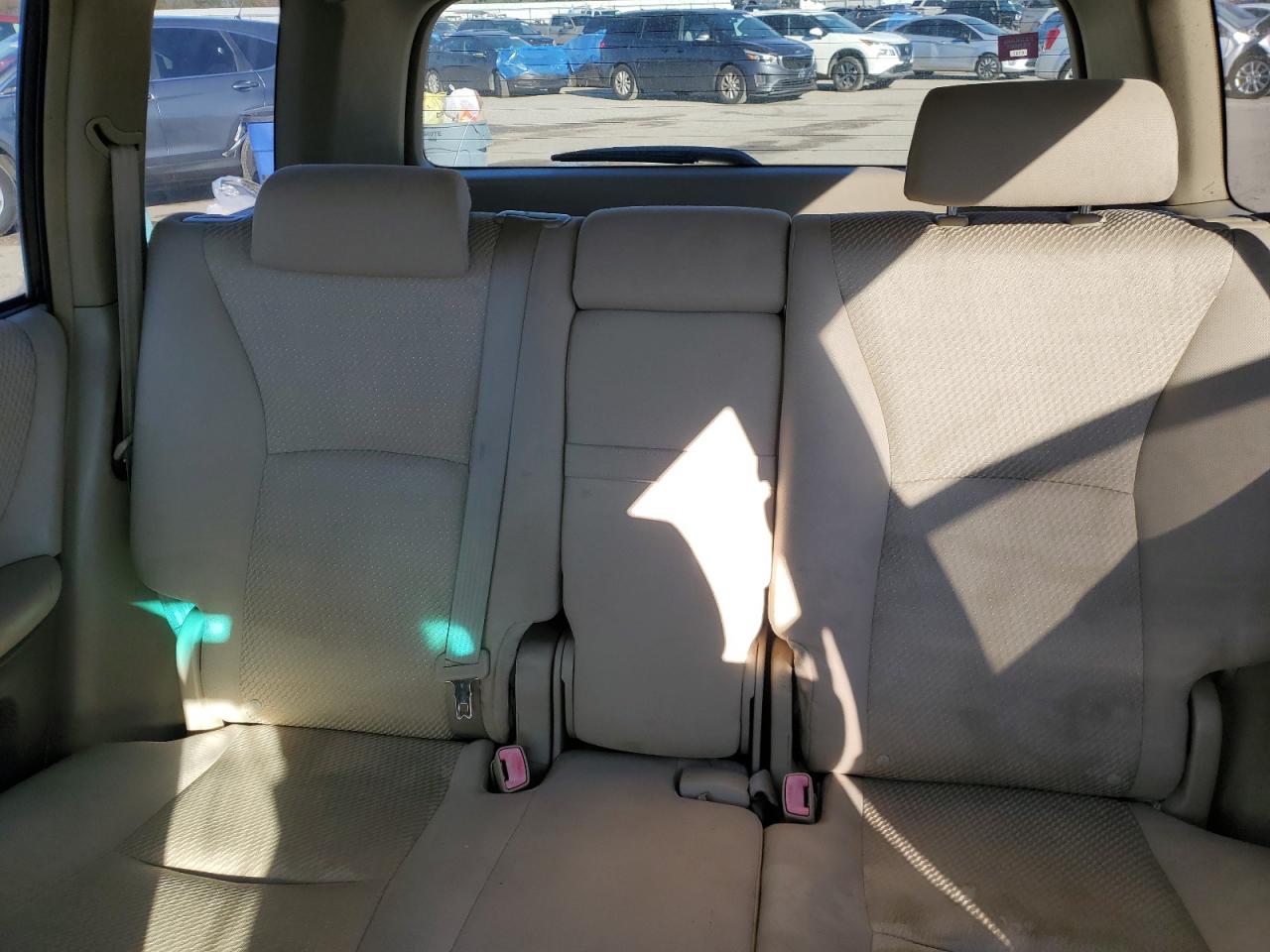 2006 Toyota Highlander - Image 10