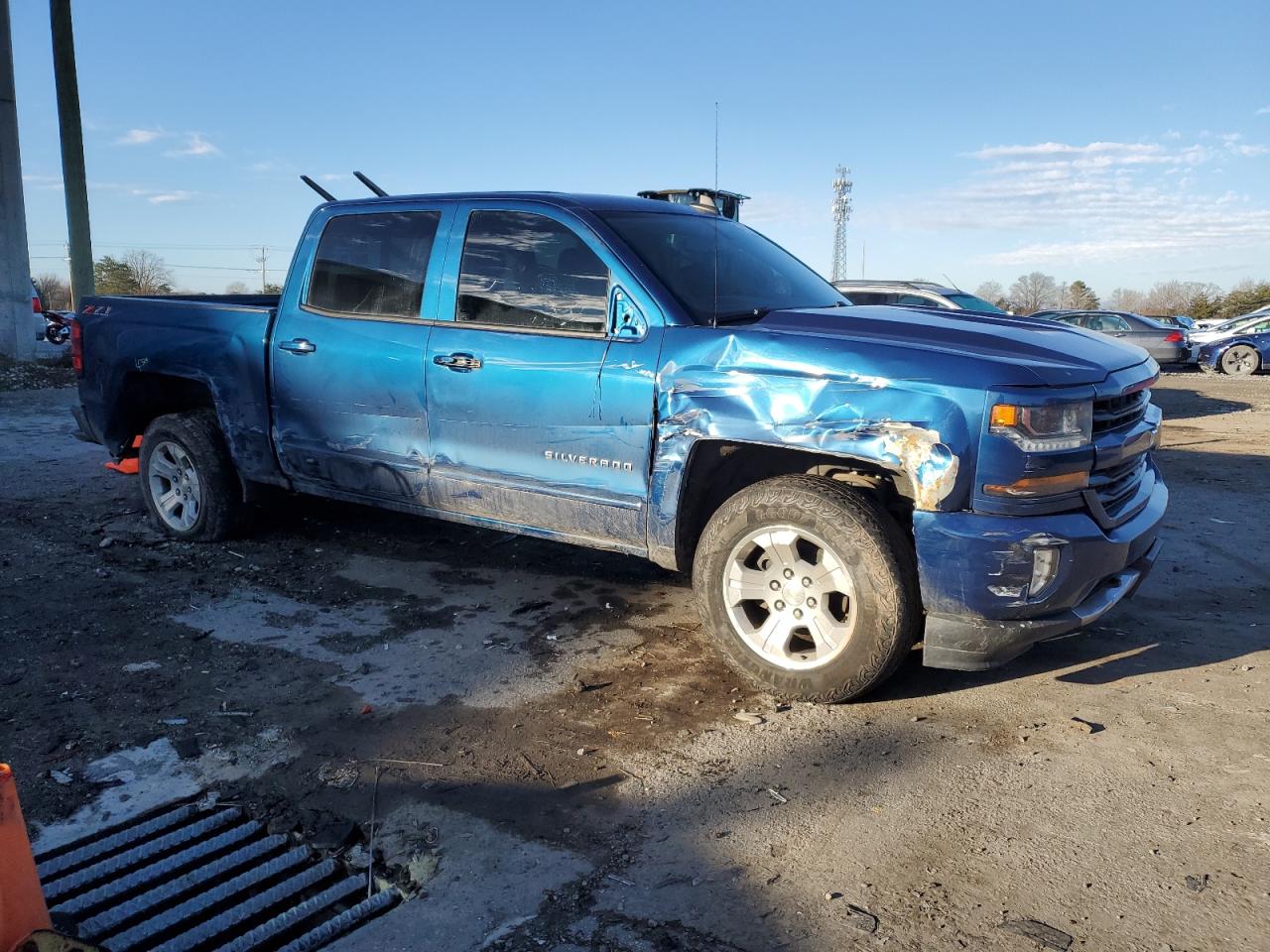 2018 Chevrolet Silverado - Image 4