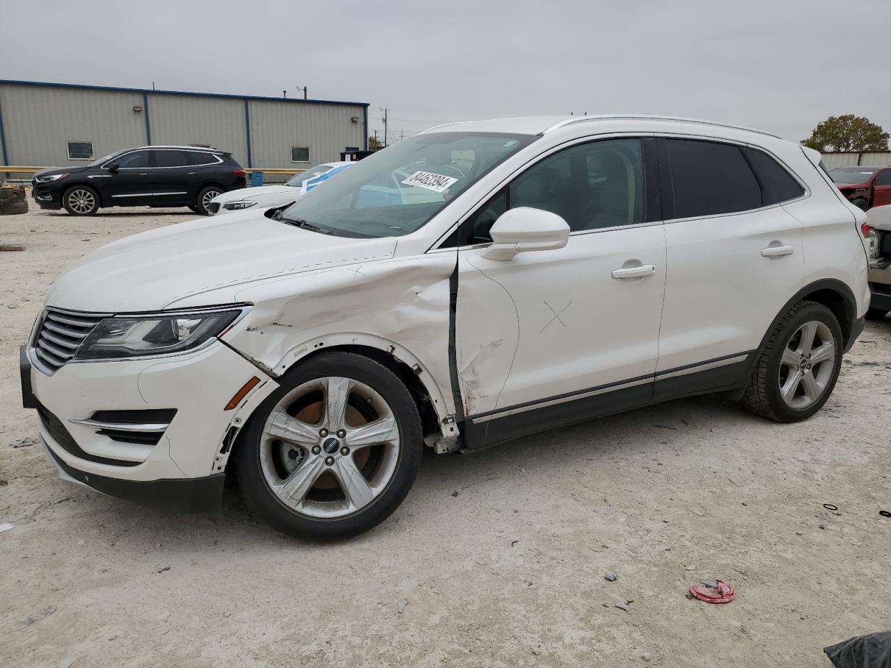 VIN 5LMCJ1C97HUL45906 2017 LINCOLN MKC no.1