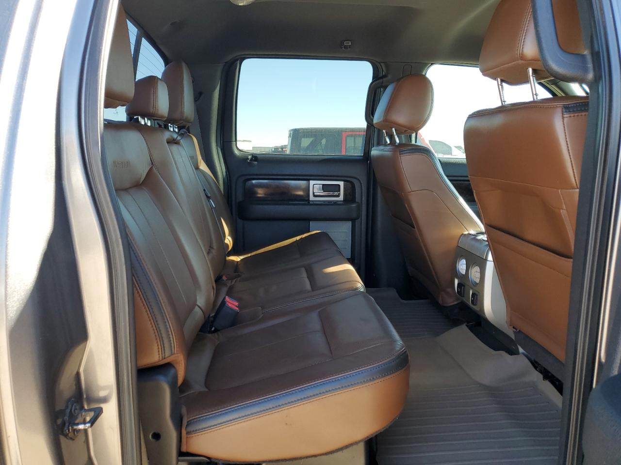 2013 Ford F-150 - Image 10