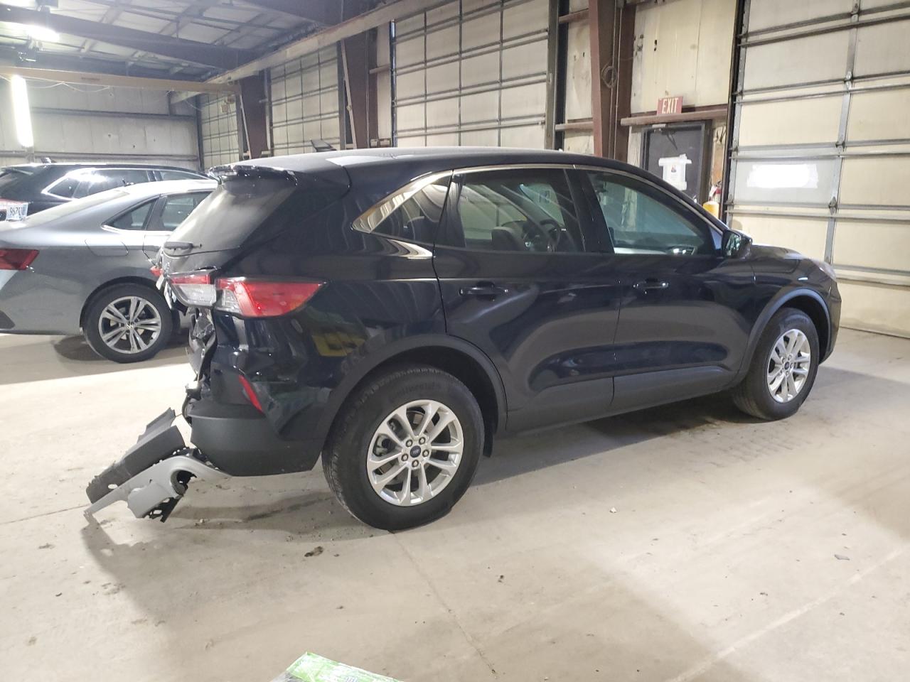 2021 Ford Escape - Image 3