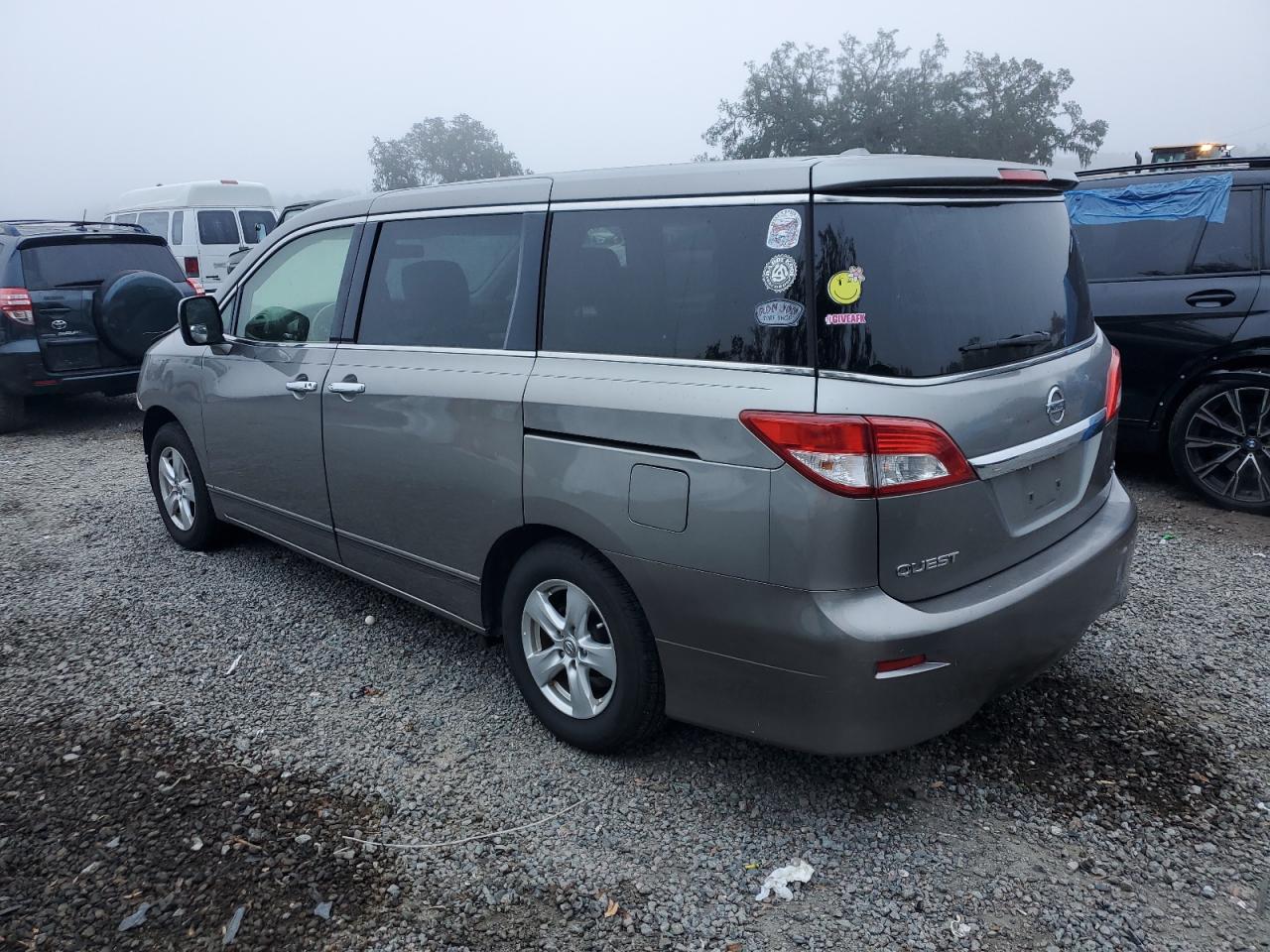 VIN JN8AE2KP7D9064697 2013 NISSAN QUEST no.2