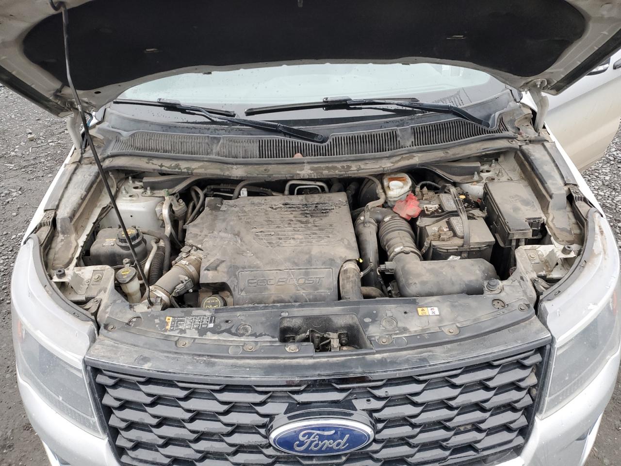 2018 Ford Explorer - Image 12