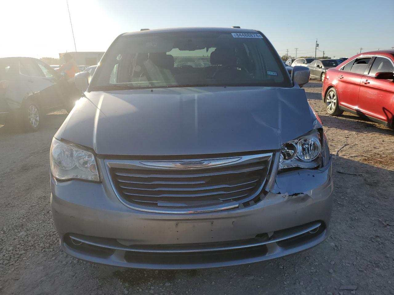 2015 Chrysler Town & Country - Image 5