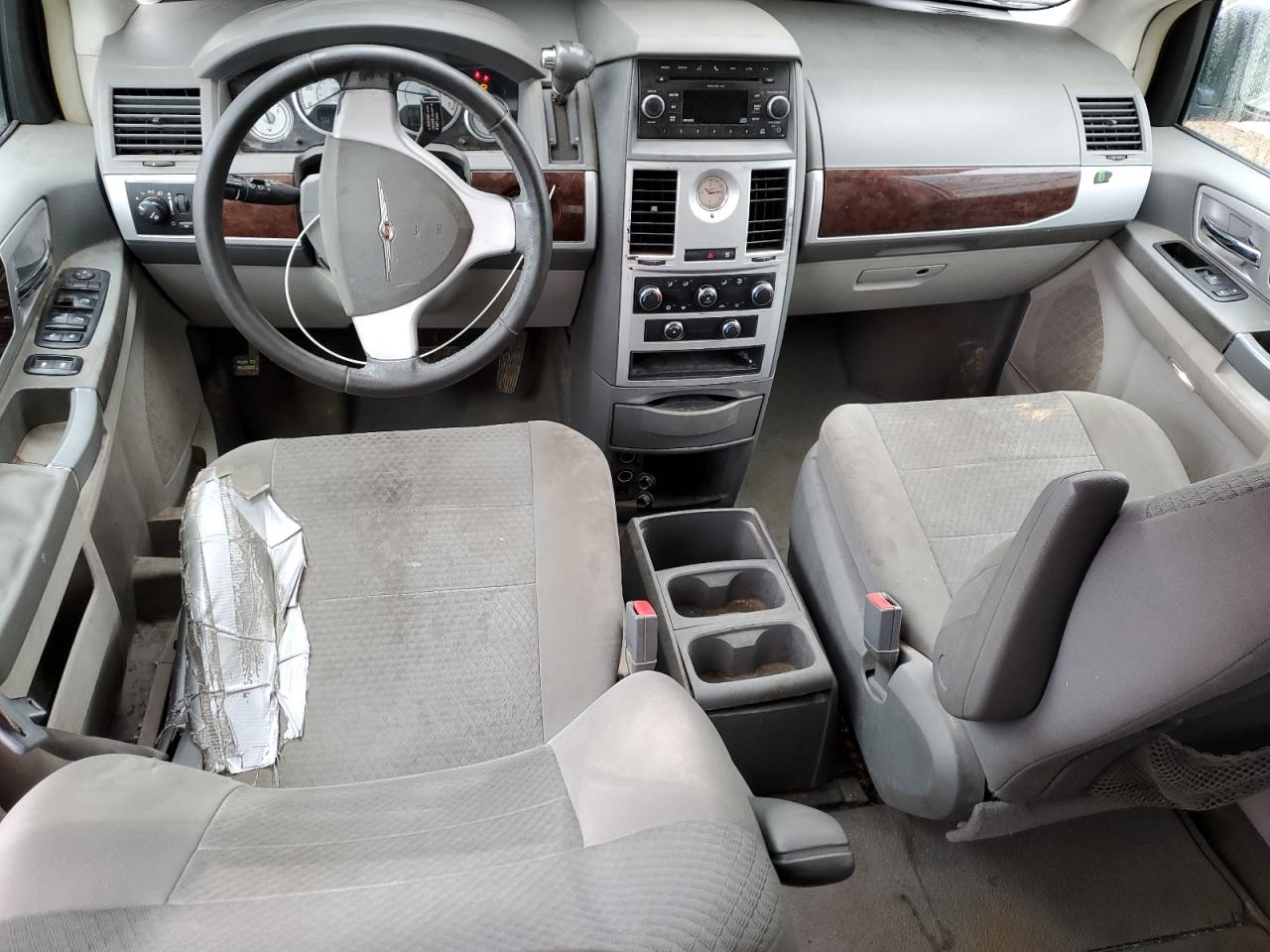 2010 Chrysler Town & Country Touring VIN: 2A4RR5D14AR267169 Lot: 84953024