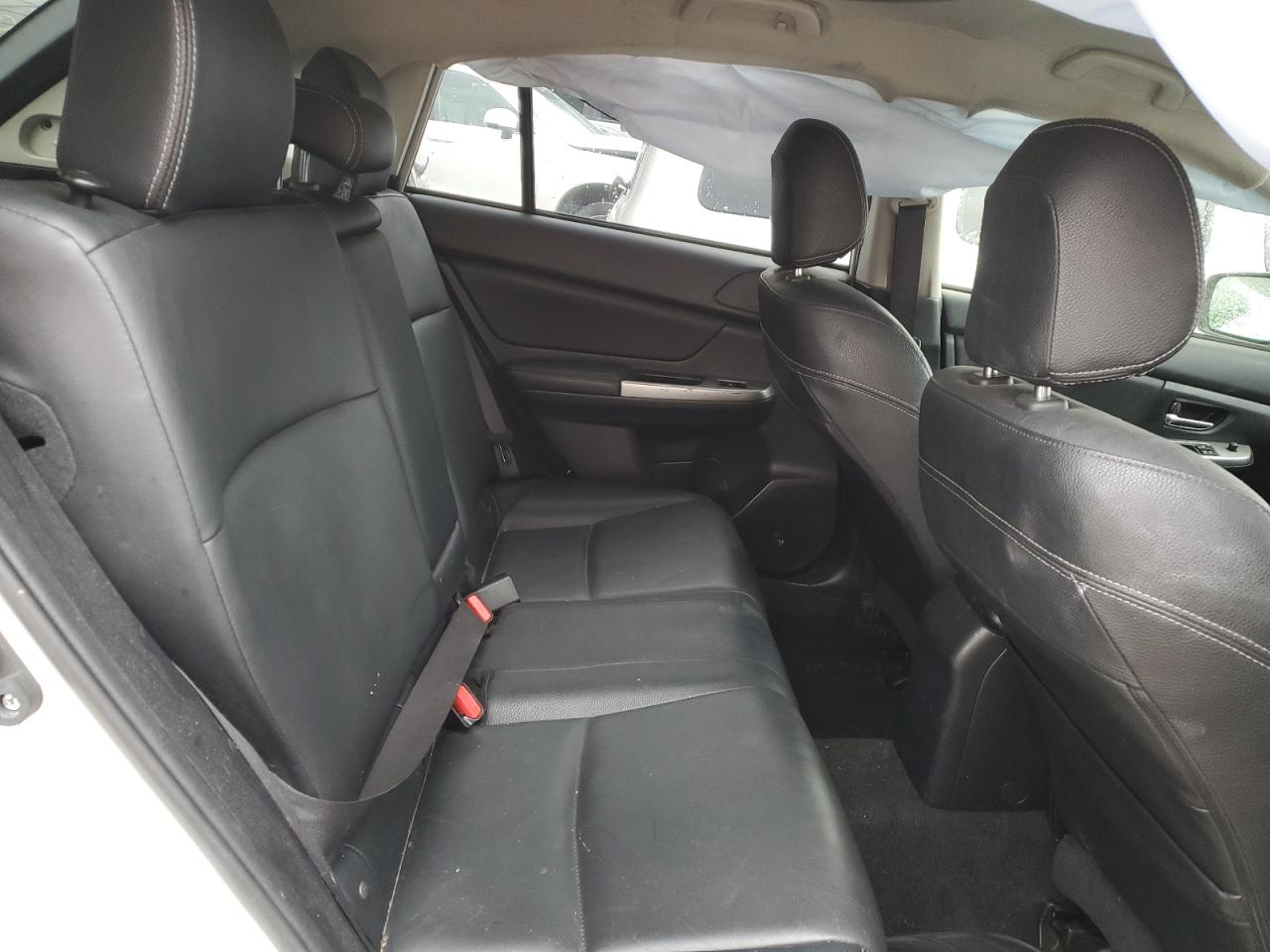 2015 Subaru XV - Image 10