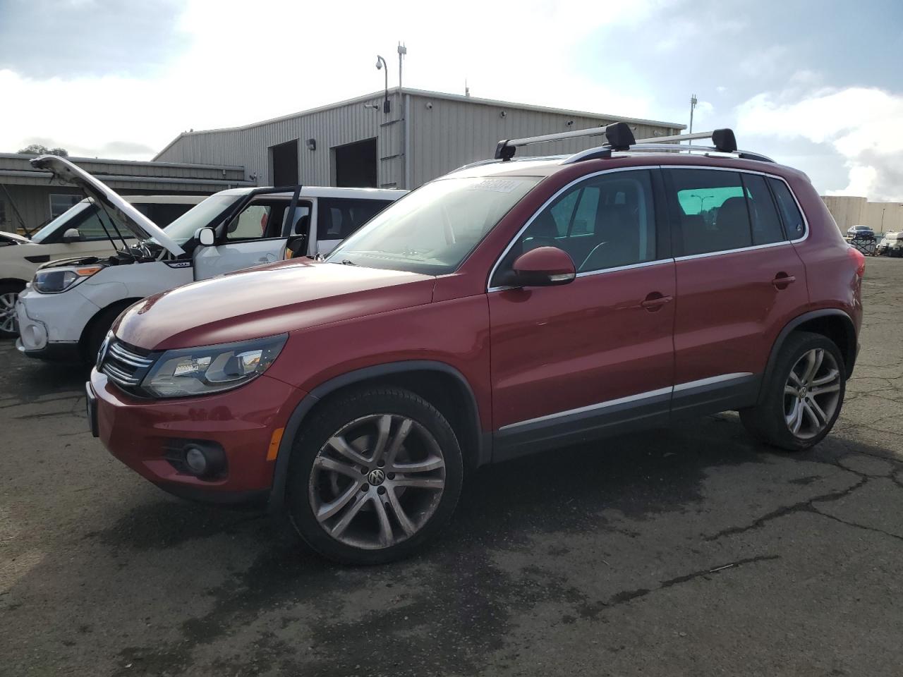 VIN WVGBV7AX6DW013736 2013 VOLKSWAGEN TIGUAN no.1