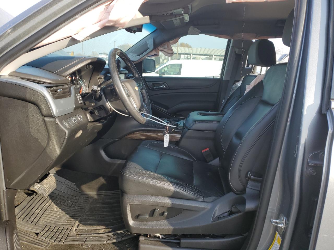 2018 Chevrolet Suburban - Image 7