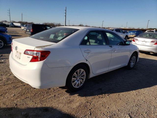  TOYOTA CAMRY 2014 Biały