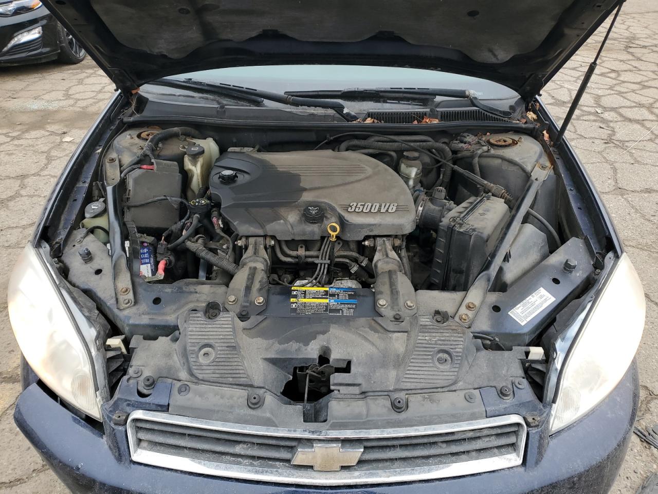 2007 Chevrolet Impala - Image 12