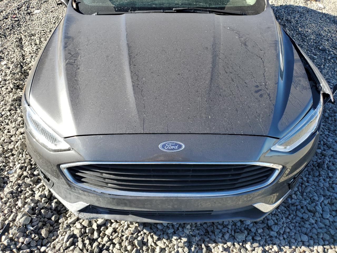 2020 Ford Fusion - Image 11