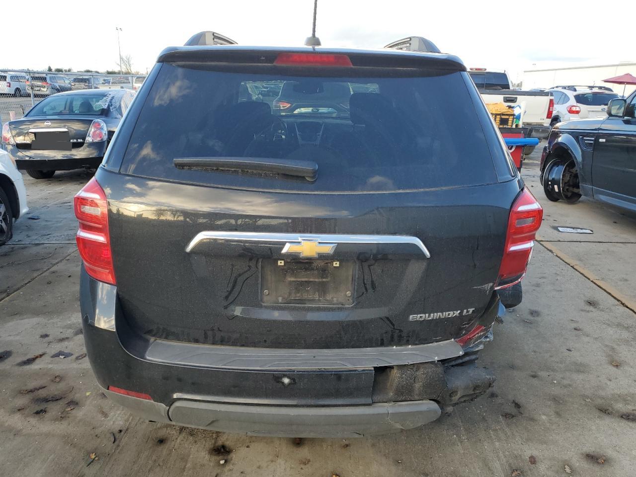 2016 Chevrolet Equinox - Image 6