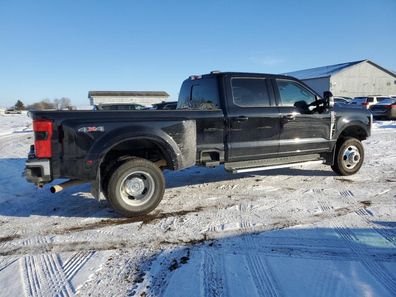 2023 Ford F350 - Image 3