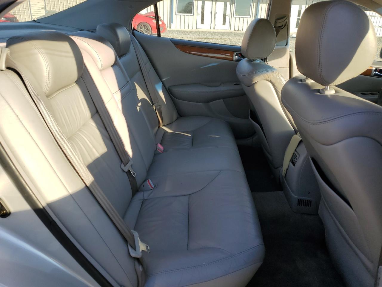 2005 Lexus Es 330 VIN: JTHBA30G755139586 Lot: 83455094