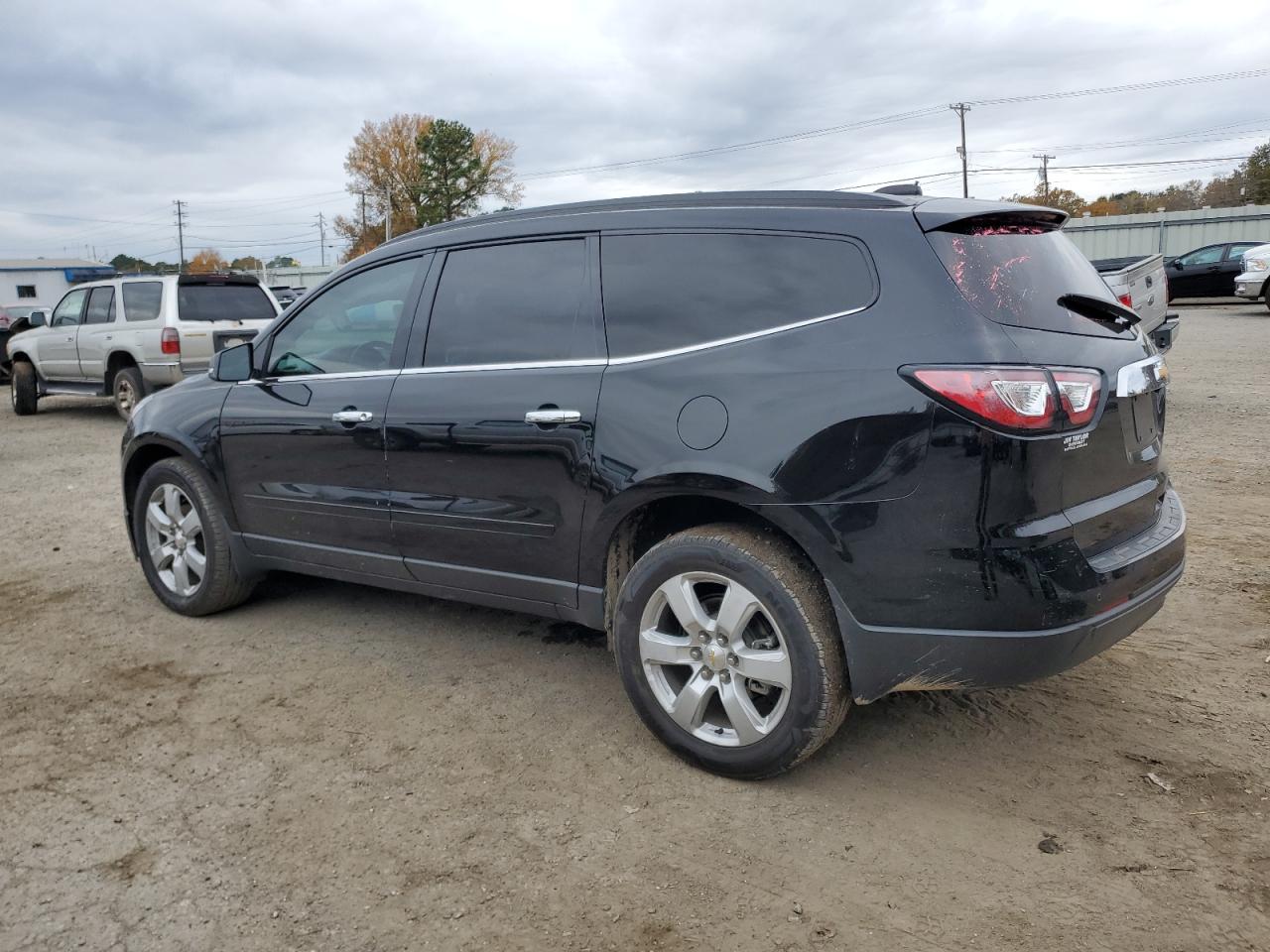 VIN 1GNKRGKDXGJ325077 2016 CHEVROLET TRAVERSE no.2