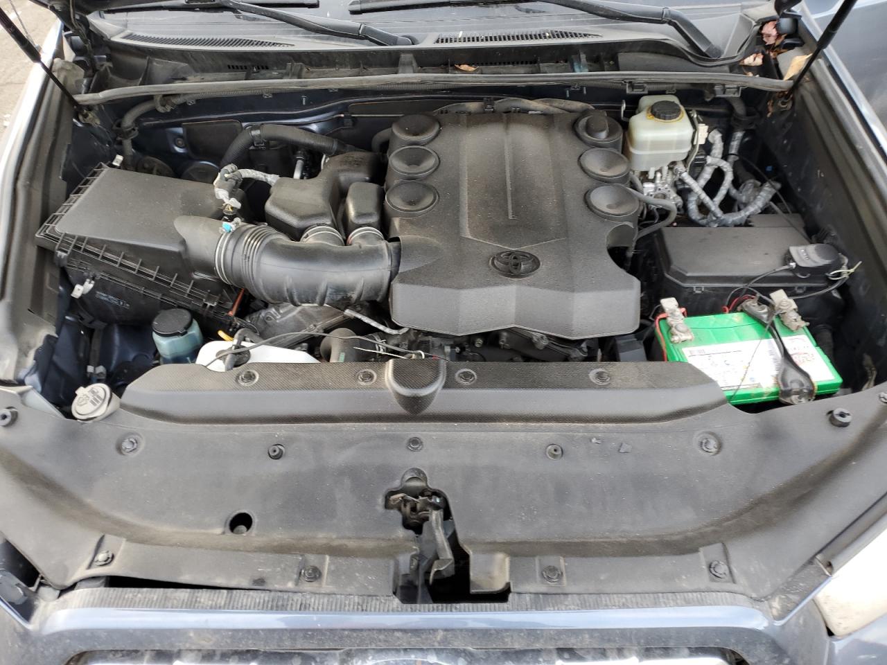 2011 Toyota 4Runner - Image 12