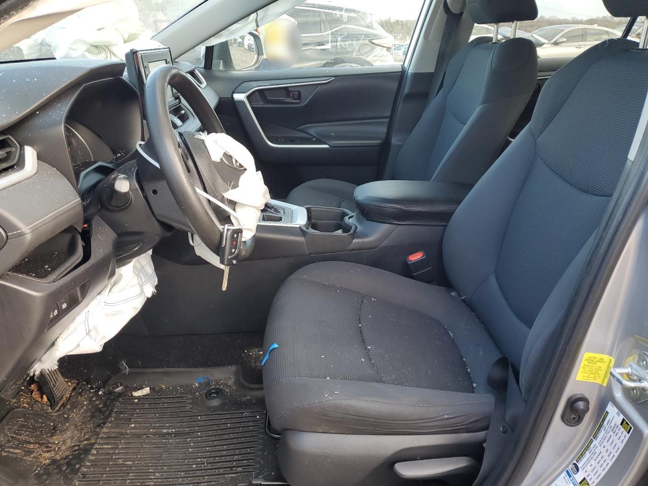 2019 Toyota RAV 4 - Image 7