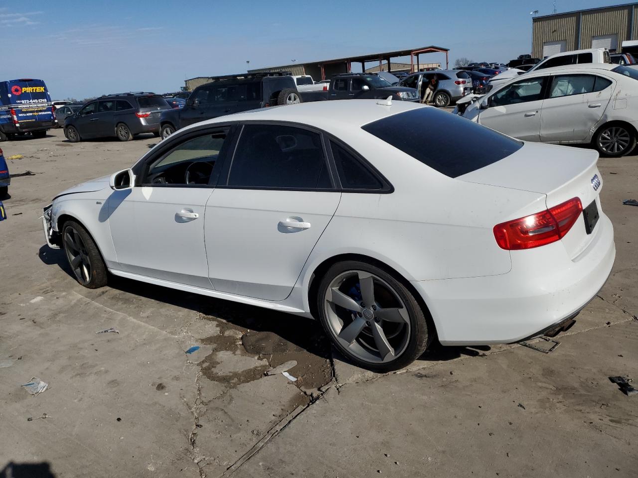 VIN WAUEFAFL9EA040846 2014 AUDI A4 no.2